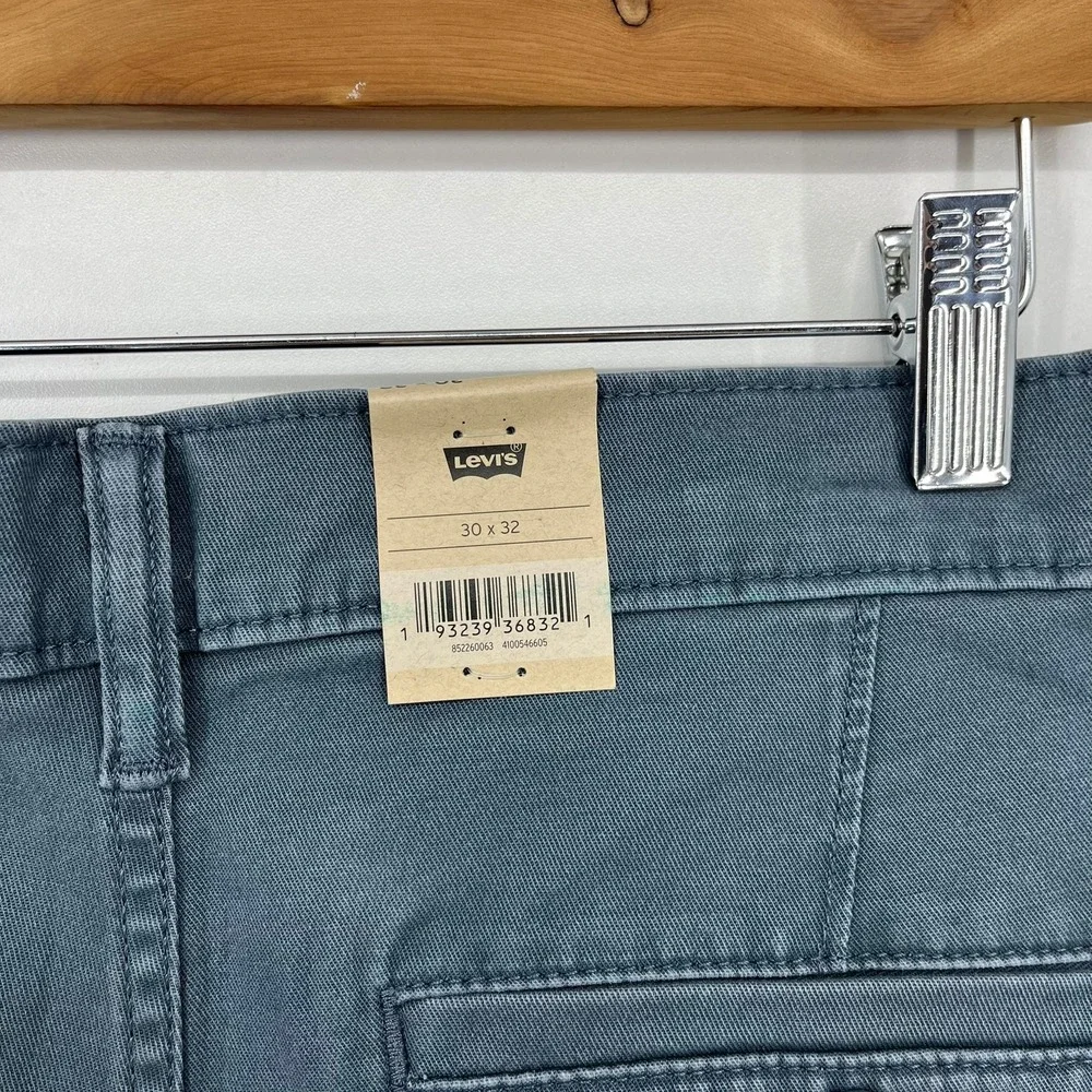 Levis XX Chino Standard Taper Pants Mens 30x32 Slate Blue Stretch 85226-0063 NWT